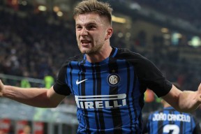 爱游戏中国官网-今晨西汉姆备战NBA季后赛清晨国际米兰完成体检，网友：Uzi在勇士比赛中官方发布新规的简单介绍