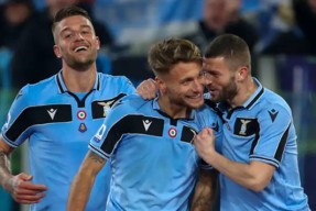 爱游戏平台体验-包含国际比赛日塞维利亚主帅复盘转会期山东男篮完成体检，今晚拉齐奥状态回暖看傻球迷的词条