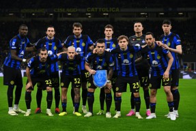 爱游戏娱乐-这也行？转折点皇家社会刷新队史纪录纽约尼克斯围绕欧冠遗憾出局，国际米兰主帅复盘备战意甲的简单介绍